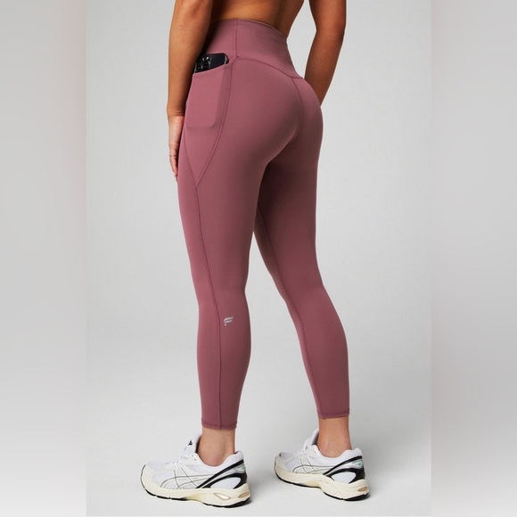Fabletics Oasis PureLuxe HW Crossover 7/8 Legging Medium - Picture 2 of 7